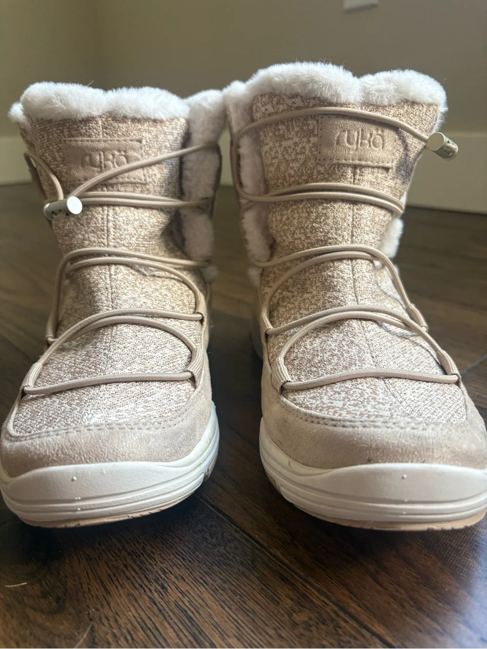 Ryka Aubonne Women’s 6 Faux Fur Winter Boots Beige Tan Cozy Snow Boots